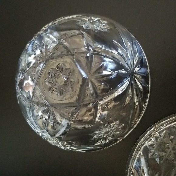 Another Hocking | Pressed Glass Star of David Candy Dish - Picture 7 of 10